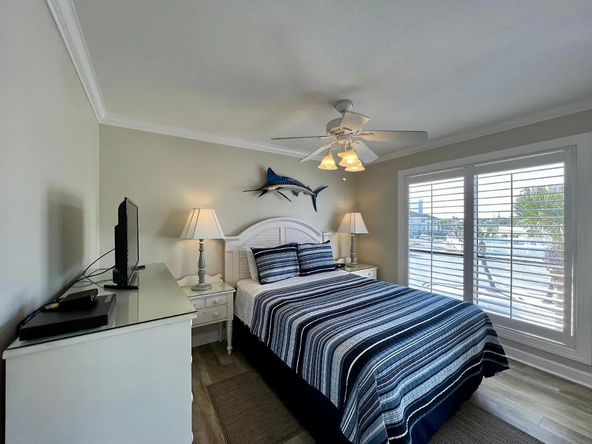 Sandpiper Cove 2148 Destin